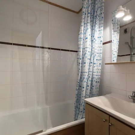Appartement Studio Tignes, 1 pièce, 4 personnes - FR-1-502-26 *